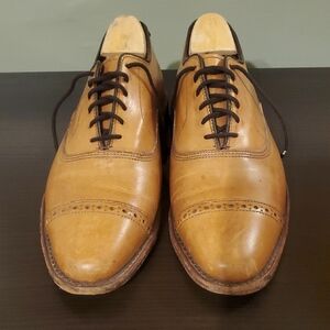 Allen Edmonds Tan Leather Oxfords
